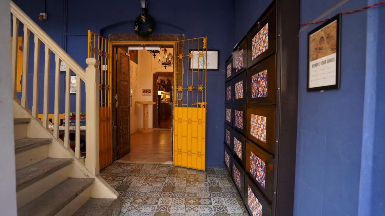 Gosolo Stays Bandra Hostel 孟买 外观 照片
