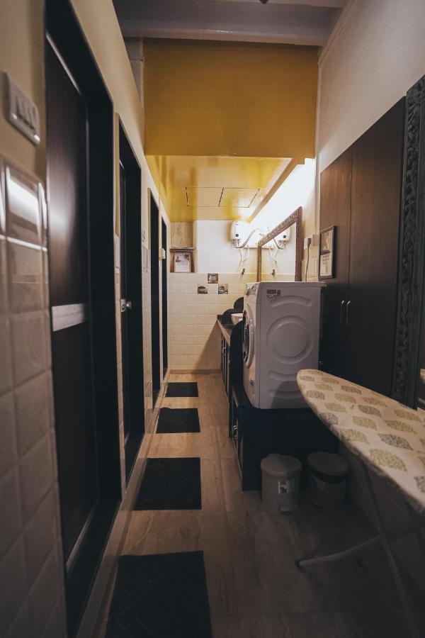 Gosolo Stays Bandra Hostel 孟买 外观 照片