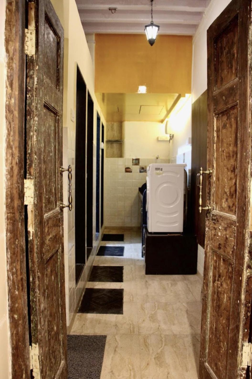 Gosolo Stays Bandra Hostel 孟买 外观 照片