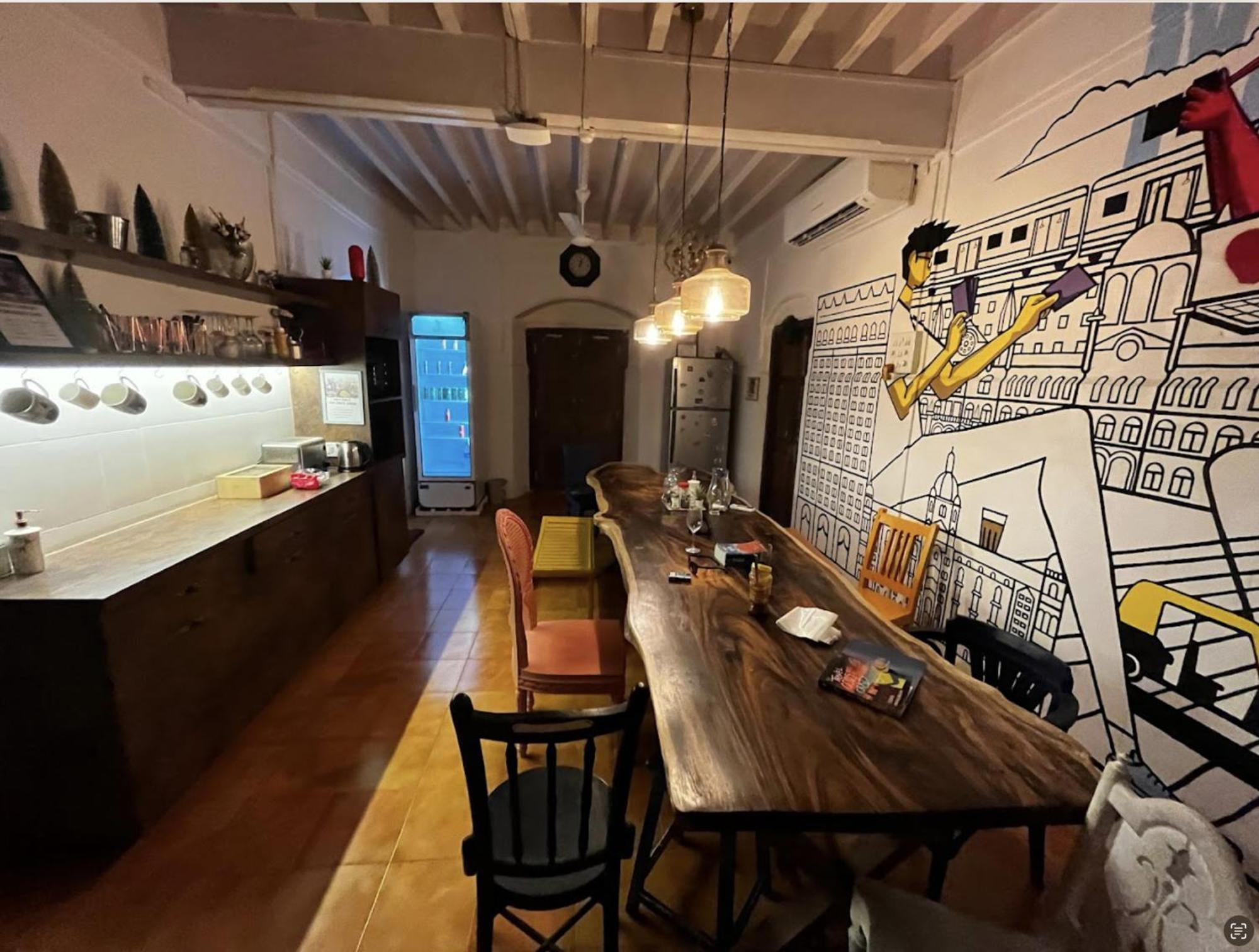 Gosolo Stays Bandra Hostel 孟买 外观 照片